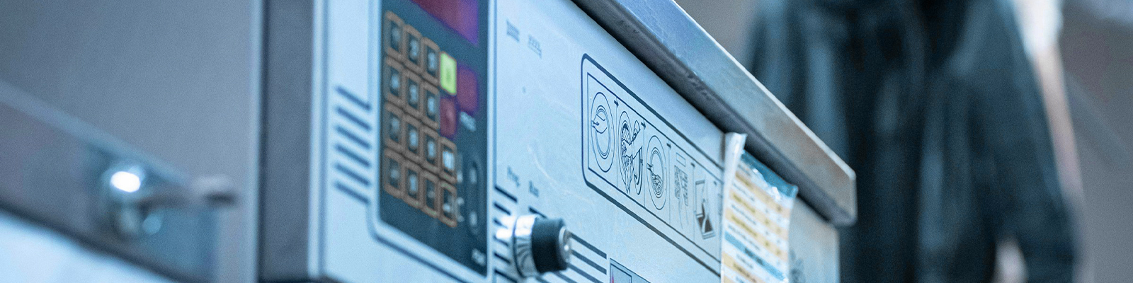 Máquina tintoreria telealfombras